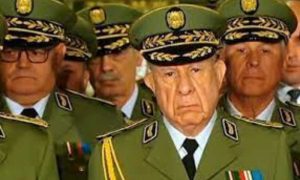 Le général Chengriha : l'homme qui a semé la terreur en Algérie pendant la décennie noire