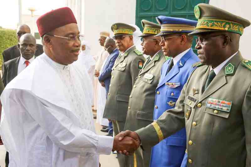 Le Niger nomme un nouveau chef d'état-major de l'armée et reçoit un soutien international pour faire face au terrorisme