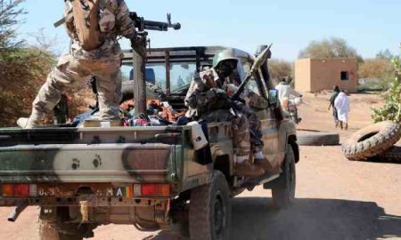 Responsable de l'ONU : Les civils paient le prix de l'escalade de la violence par des groupes extrémistes au Mali