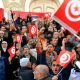 Les opposants au président tunisien manifestent dans la capitale, exigeant la libération des détenus