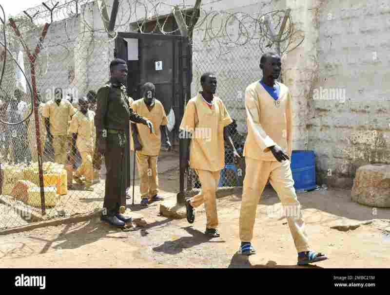 Des milliers de prisonniers au Soudan sont libres et il y a des accusations mutuelles de responsabilité, quelle est l'histoire ?