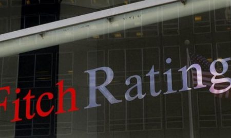 Fitch abaisse la note de crédit de l'Égypte à "B" et donne des perspectives négatives pour l'économie