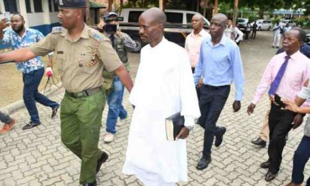 La libération du prêtre kenyan accusé du "massacre de Chakahola" au cours duquel 109 personnes ont été tuées