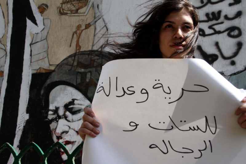 En réfutation des publications sur Internet...La loi égyptienne ne donne pas au ravisseur de la fille le droit de l'épouser