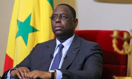 Des milliers de Sénégalais manifestent à Dakar, rejetant la candidature du président Macky Sall à un troisième mandat