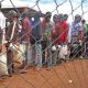 Le Malawi détient 920 réfugiés pour les renvoyer dans un camp surpeuplé et des groupes de défense des droits critiquent