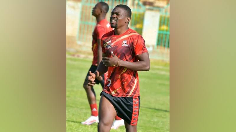 Le footballeur nigérian qui a fui en survêtement de sport du Soudan