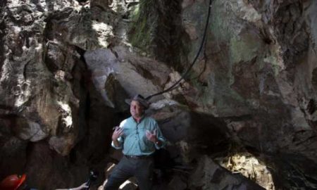 Des chercheurs annoncent leur découverte en Afrique du Sud des plus anciennes tombes préhistoriques