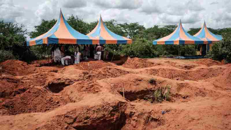 Le nombre de morts du culte apocalyptique au Kenya atteint 303