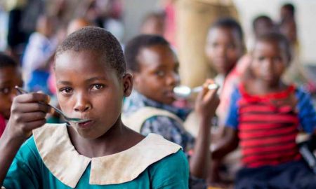 Le Kenya lance le plus grand programme d'alimentation scolaire en Afrique