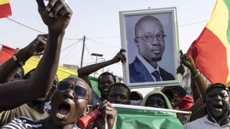 Osman Sonko…Le chef de l'opposition sénégalaise cherchant à gouverner a provoqué de violentes manifestations dans le pays
