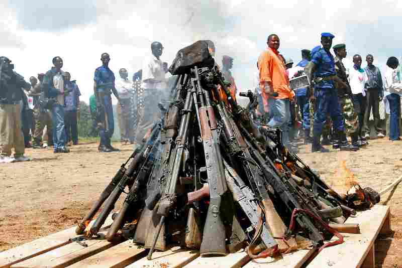 4 groupes armés s'engagent à renoncer à la violence dans la région "Ituri" de la RDC