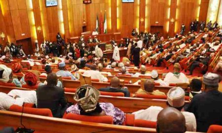 De nouveaux membres de la Chambre des représentants et du Sénat prêtent serment au Nigeria