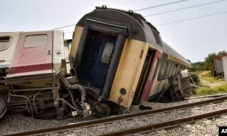 Un accident de train fait deux morts et 34 blessés en Tunisie