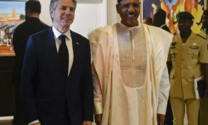 L'Amérique refuse de qualifier la situation au Niger de coup d'État et appelle à une solution pacifique