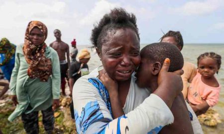 Perdus dans le désert, dormant parmi les serpents, scandant "Black Lives Matter"... Histoires de migrants expulsés de Tunisie vers la Libye