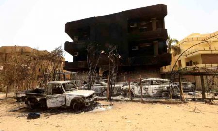 La décomposition de milliers de cadavres dans les rues de Khartoum augmente le risque de maladies et de flambées épidémiques