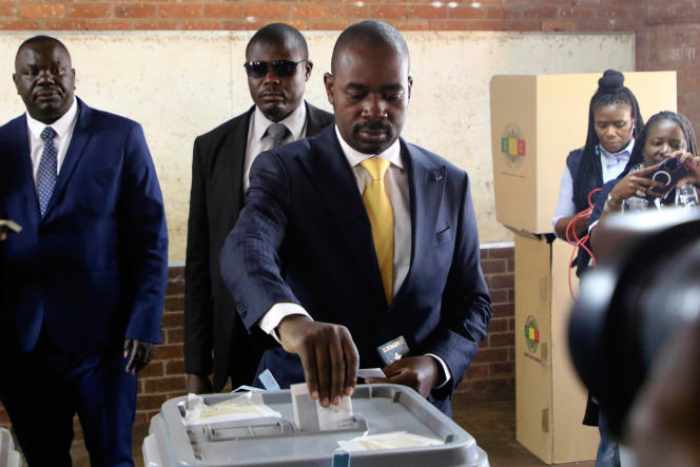 L'opposition zimbabwéenne appelle à des réélections et à une médiation africaine