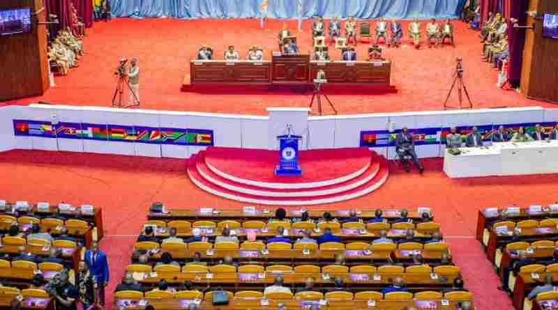 Plus de 23 mille candidats pour 484 sièges à l'Assemblée nationale de la RDC