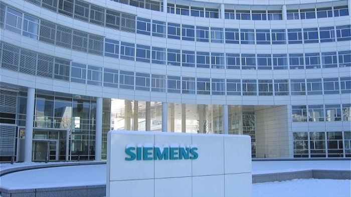 Siemens Healthineers rejoint les installations d'IFC pour améliorer l'accès à des équipements médicaux abordables en Afrique
