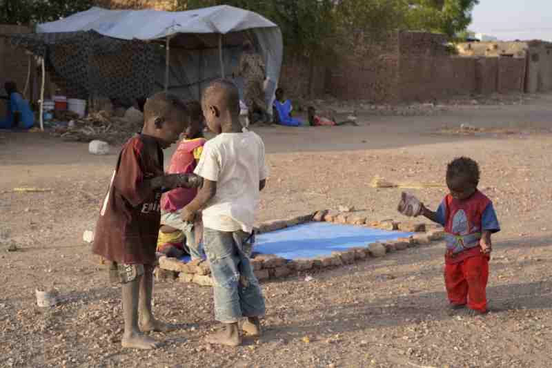 Une organisation internationale : au moins 500 enfants sont morts de faim au Soudan depuis le début de la guerre