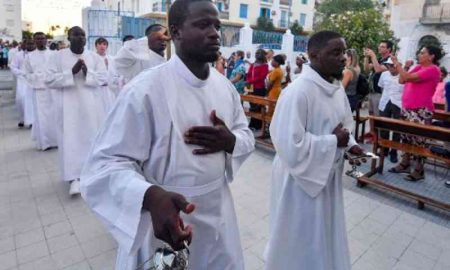 Tunisie : Des centaines de musulmans et catholiques participent à la marche « Vivre ensemble »