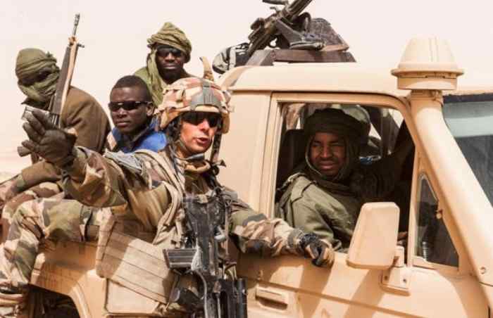 La France a-t-elle la capacité de lancer une opération militaire au Niger ?