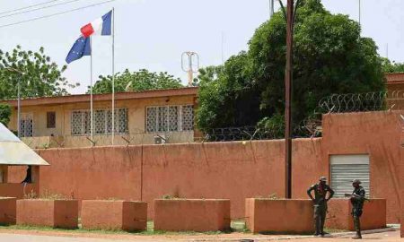 Le ministère français des Affaires étrangères annonce l'arrestation d'un de ses responsables au Niger