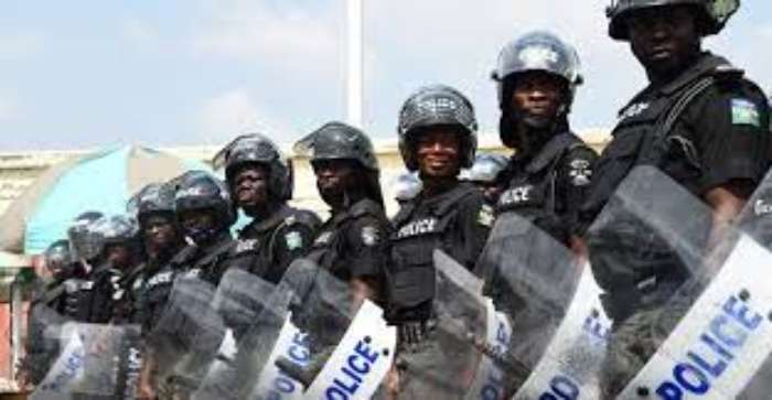 Les services de sécurité nigérians entendent agir avec force pour prévenir d'éventuels troubles étudiants