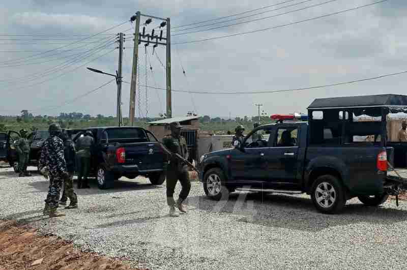 Des hommes armés tuent cinq policiers dans le sud-est du Nigeria