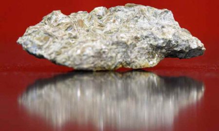 Le « lithium » est le trésor caché de l’Afrique, concurrence internationale pour ce métal en raison de l’importance de ses utilisations
