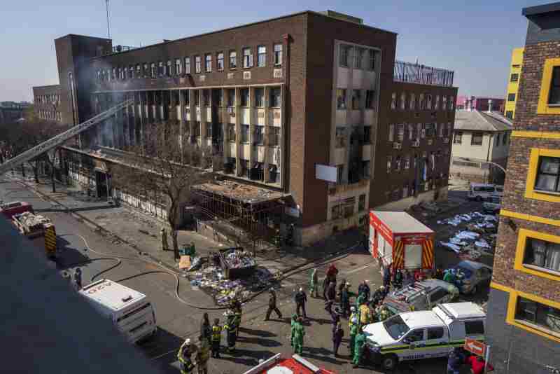 L'Afrique du Sud ouvre une enquête sur un incendie dans un bâtiment