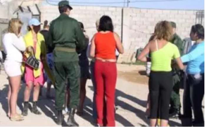 Démantèlement d'un réseau de prostitution qui organise des voyages d'immigration clandestine pour les femmes de l'Algérie vers l'Espagne