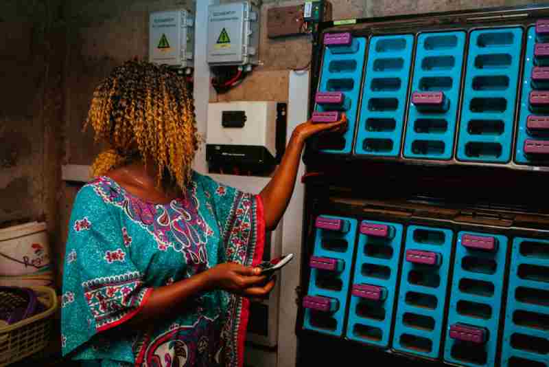 CrossBoundary Access et Mobile Power annoncent 10 millions de dollars pour développer les services d'échange de batteries à travers le Nigeria