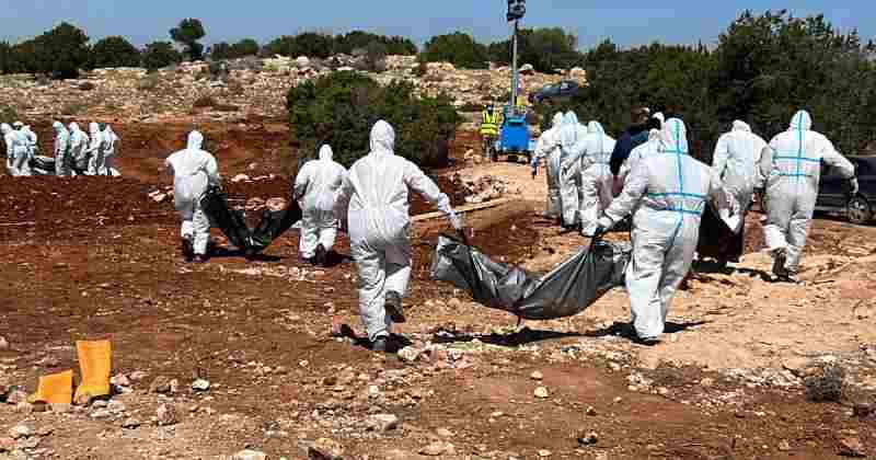 Recherche de personnes disparues : 225 corps ont été exhumés d'un cimetière de Derna pour en prélever des échantillons