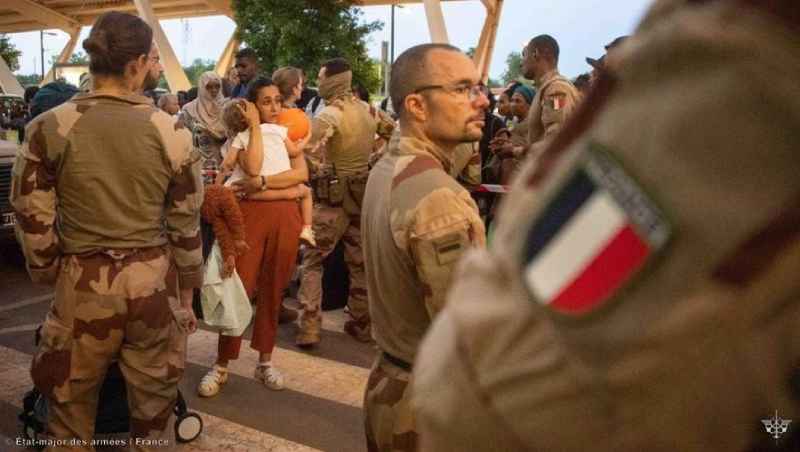 La France annonce le début du retrait de ses forces en coordination avec l'armée nigérienne