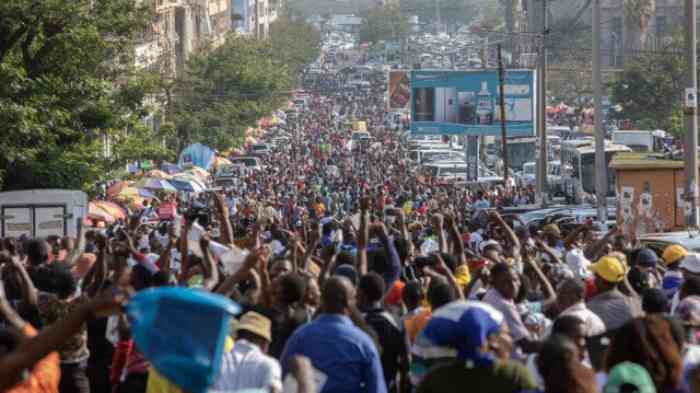 L'opposition mozambicaine dénonce la fraude aux élections locales au milieu des troubles