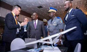 Les sociétés d’armement européennes négocient de nouveaux accords en Afrique