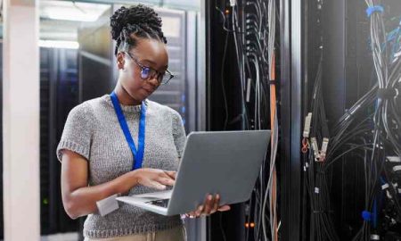 « L’intelligence artificielle » va-t-elle engloutir les emplois africains ?