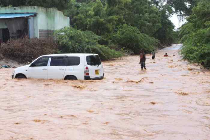 120 morts dans les inondations provoquées par El Nino au Kenya et 90 000 familles déplacées
