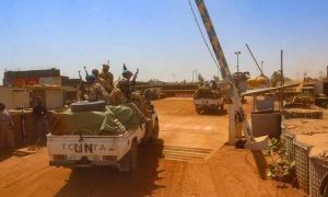 Les rebelles maliens prennent le contrôle d'une base évacuée par les casques bleus de l'ONU