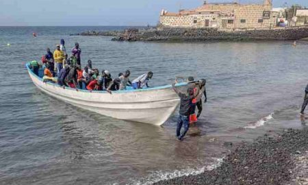 Sénégal : le président ordonne des mesures d’urgence pour lutter contre l’immigration clandestine