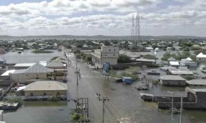 Les inondations en Somalie tuent 10 personnes et en déplacent plus de 113 000 chaque année après la sécheresse