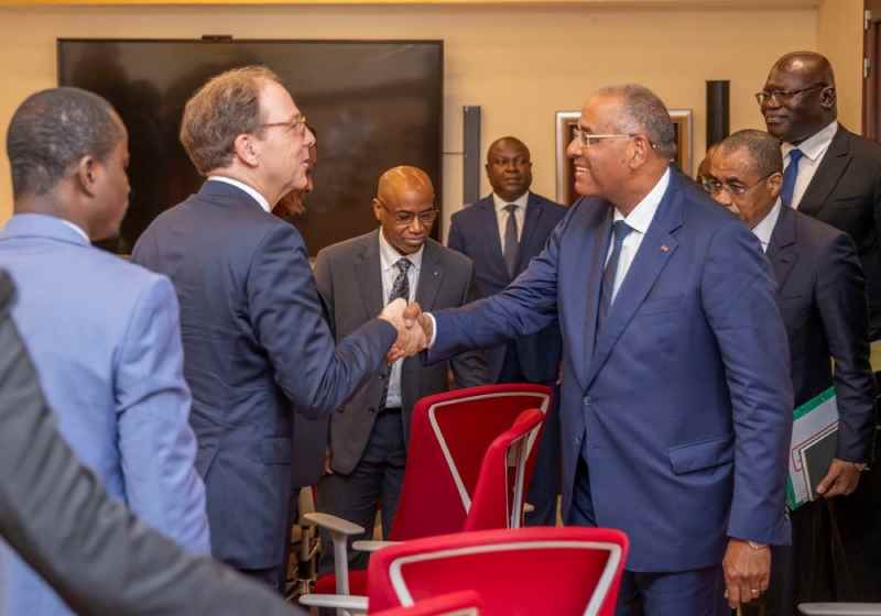 La Côte d'Ivoire achève la première revue avec le FMI et obtient un prêt de 495 millions de dollars