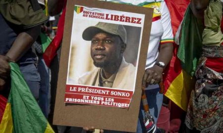 Un tribunal du Sénégal ordonne le retour de l'opposant Ousmane Sonko sur la liste électorale