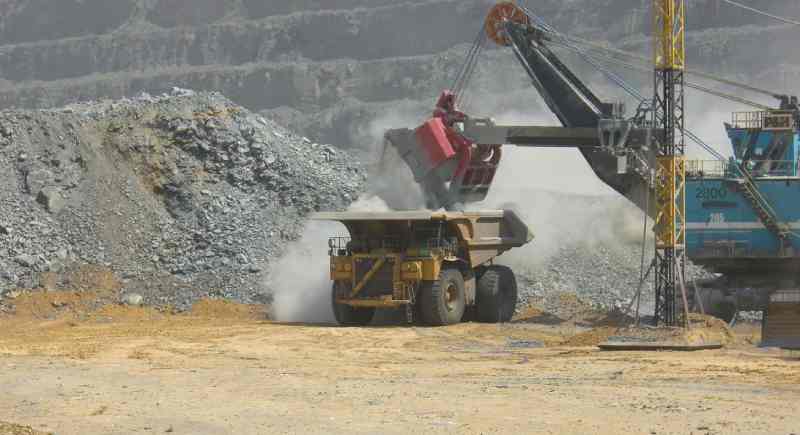 Le Botswana investit 1 milliard de dollars pour accroître l'exploitation d'une mine de diamants