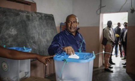 Les Comores organisent des élections présidentielles et l'opposition affirme que le vote a été le théâtre d'irrégularités