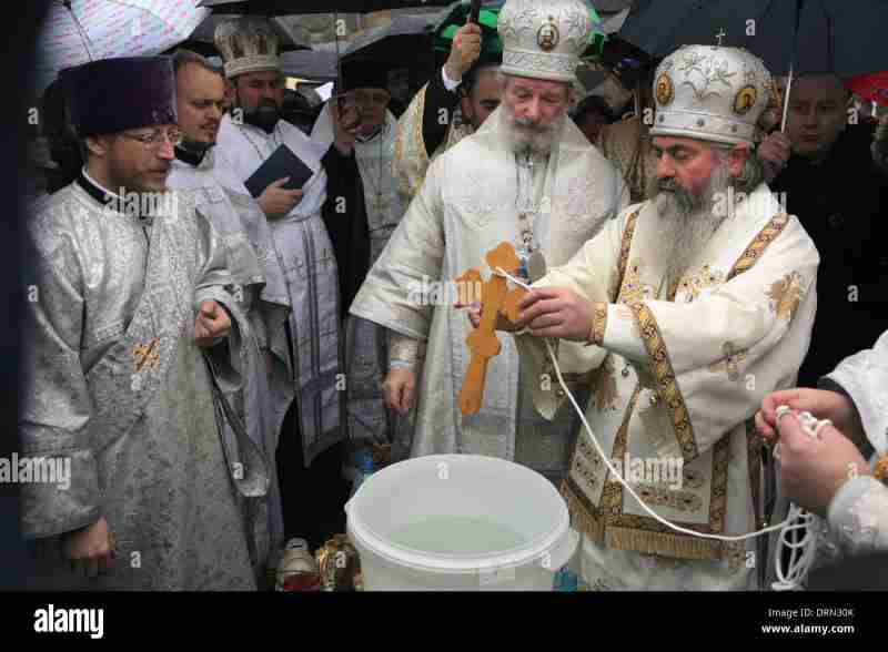 Les chrétiens orthodoxes d’Éthiopie célèbrent le baptême de Jésus