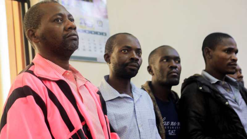 Tribunal kenyan : inculpez le chef de la secte apocalyptique dans les 2 semaines ou nous le libérons selon nos conditions