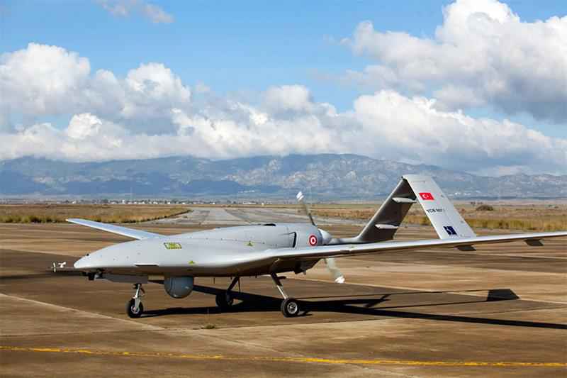 Le conseil militaire au pouvoir au Mali reçoit des drones turque modernes